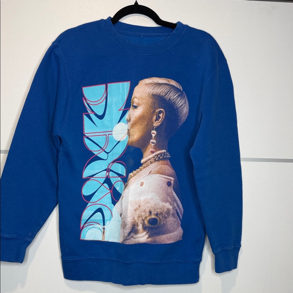 Official concert merch Pink Blue Sweatshirt